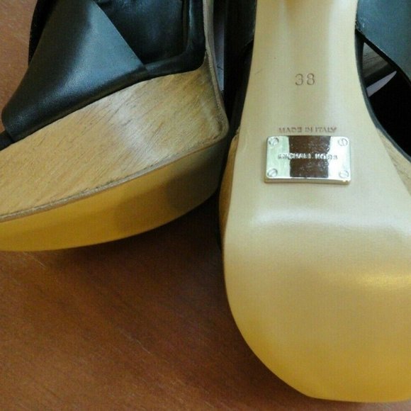 MICHAEL KORS MK16142 BLACK PLATFORM SIZE 38 (US 8M) - Picture 6 of 6